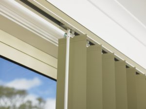 indoor green vertical blind - Shaedz Of Alice