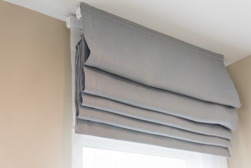Read more about the article How Motorised Blinds in Alice Springs Handle Extreme Heat and Dust